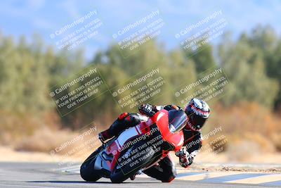 media/Jan-08-2022-SoCal Trackdays (Sat) [[1ec2777125]]/Turn 7 (1035am)/